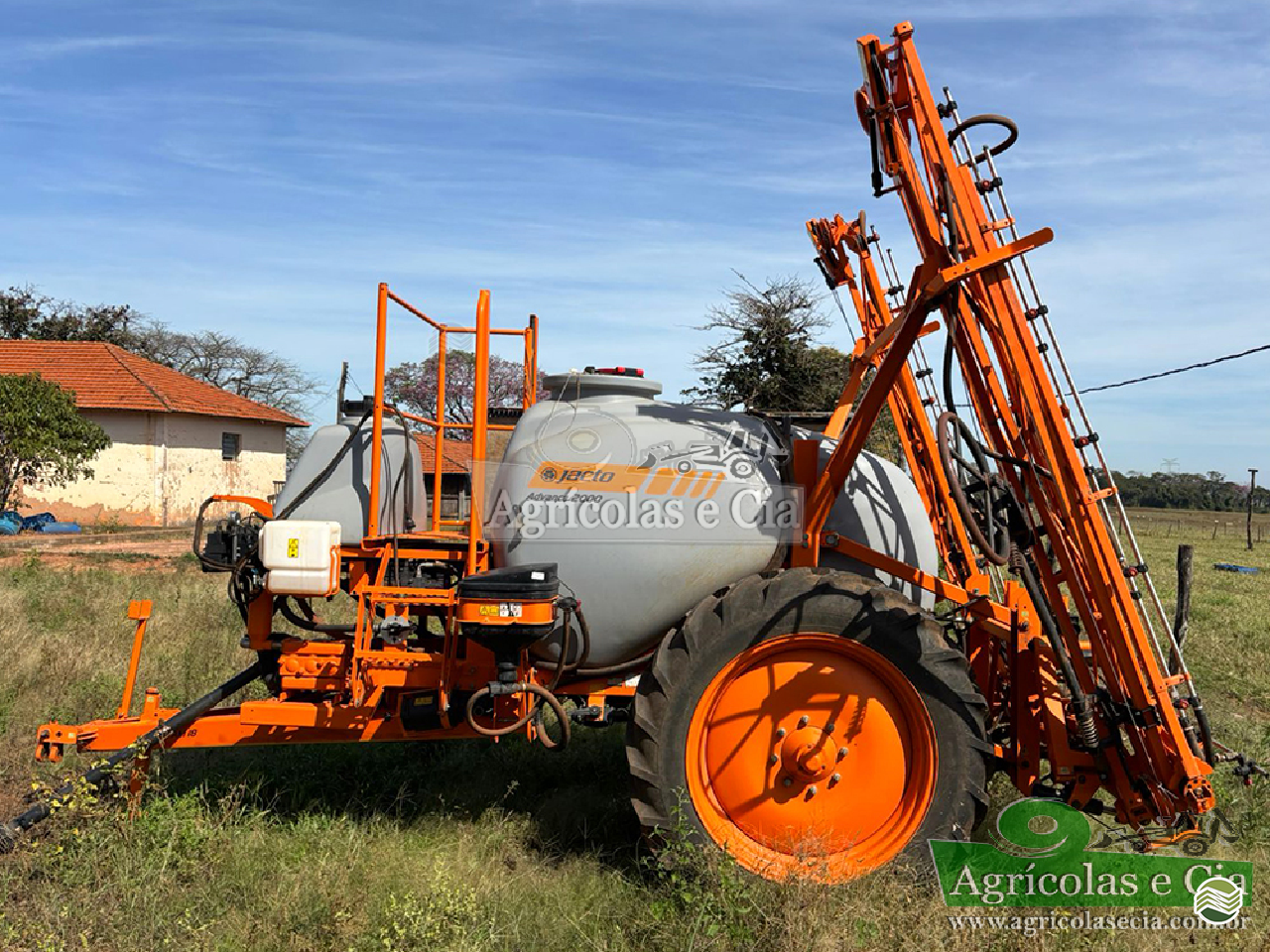 PULVERIZADOR JACTO ADVANCE 2000 AM18 Arrasto Agricolas e Cia RIO DAS PEDRAS SÃO PAULO SP